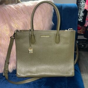 Michael Kors Leather Bag 💼